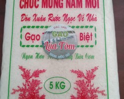Hương Gạo  đang có Gạo ST25 Lúa Tôm, là gạo ngon nhất Thế Giới 